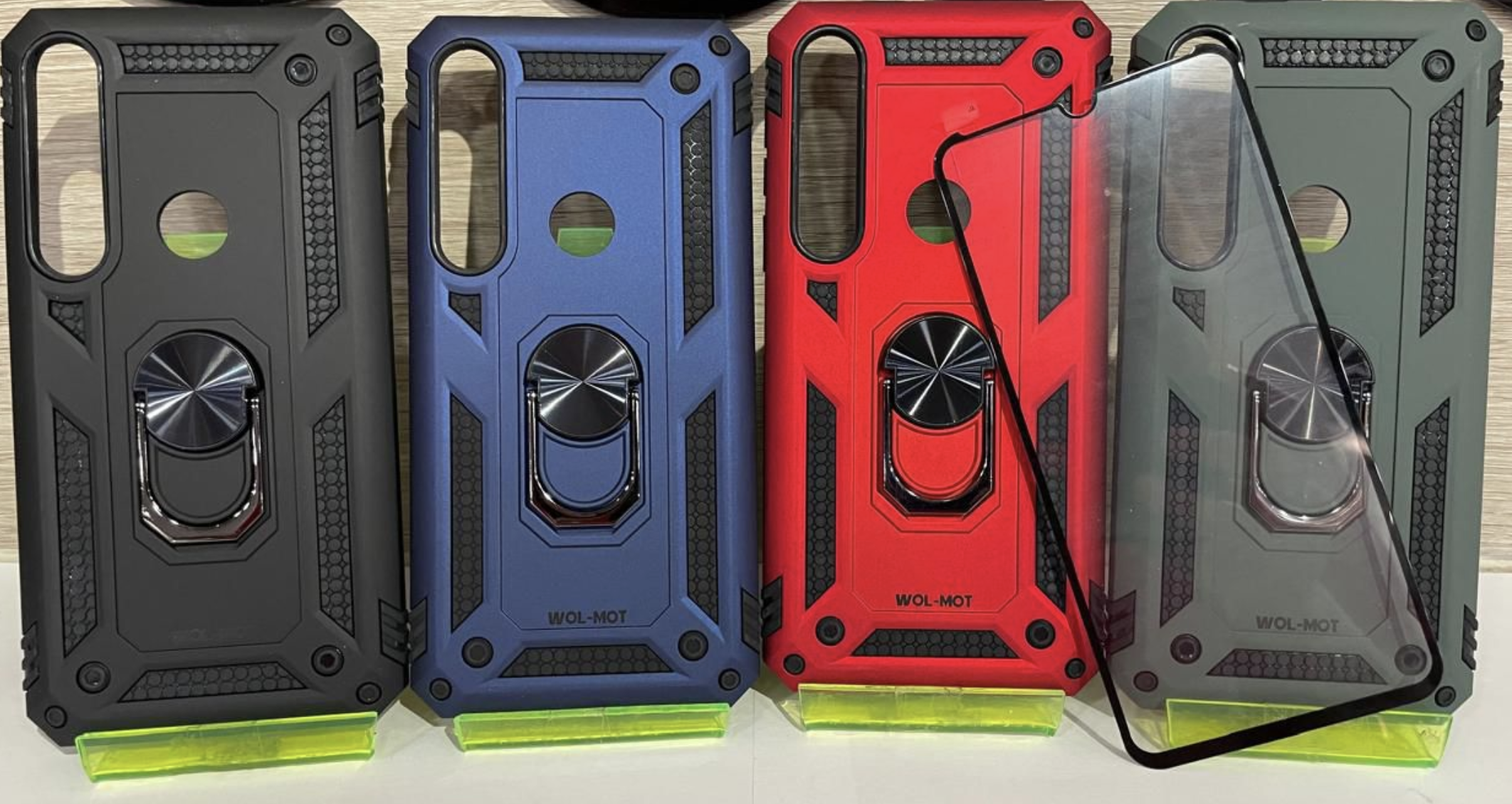 FUNDA WOL-MOT